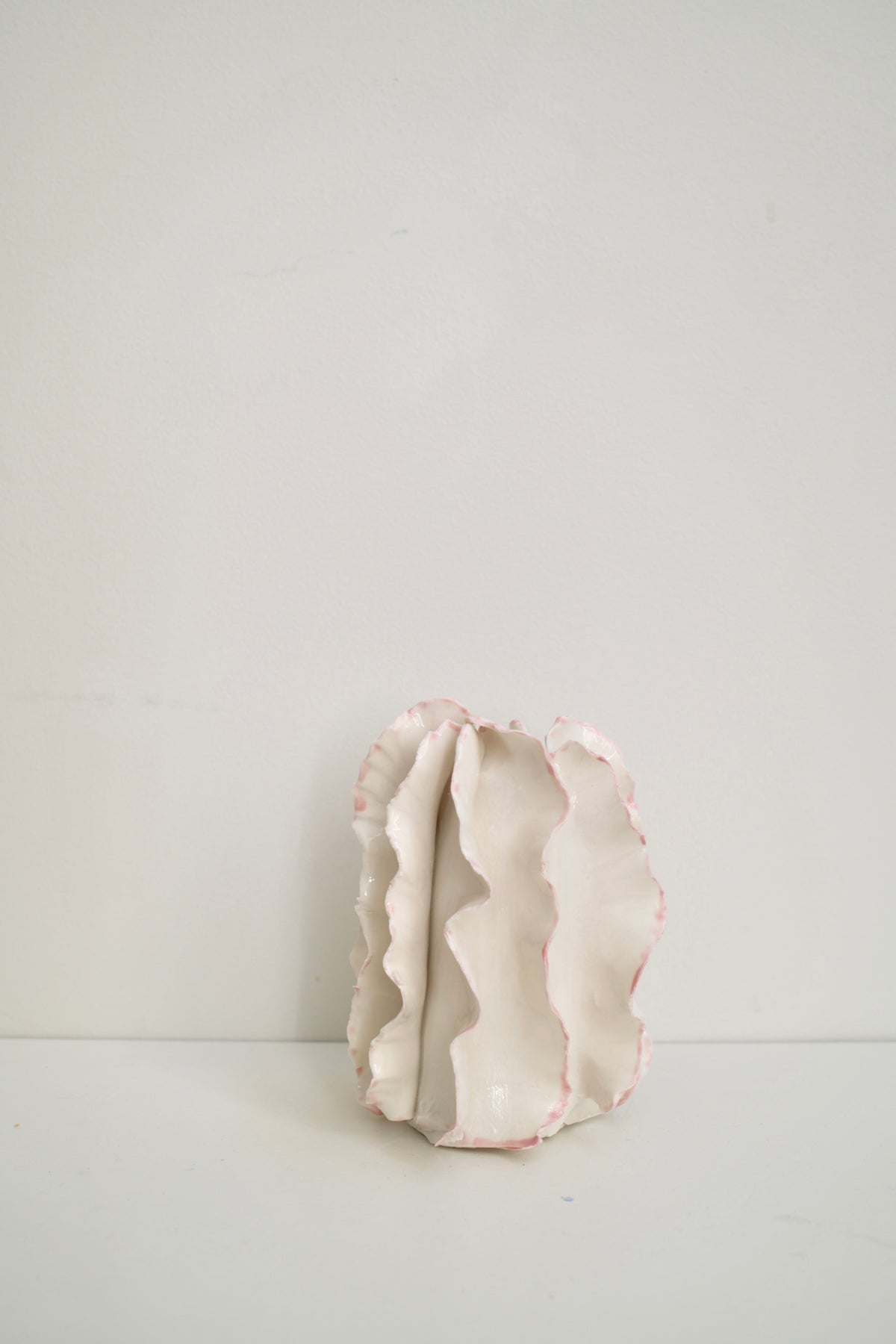 Vase Athéna liseré rose
