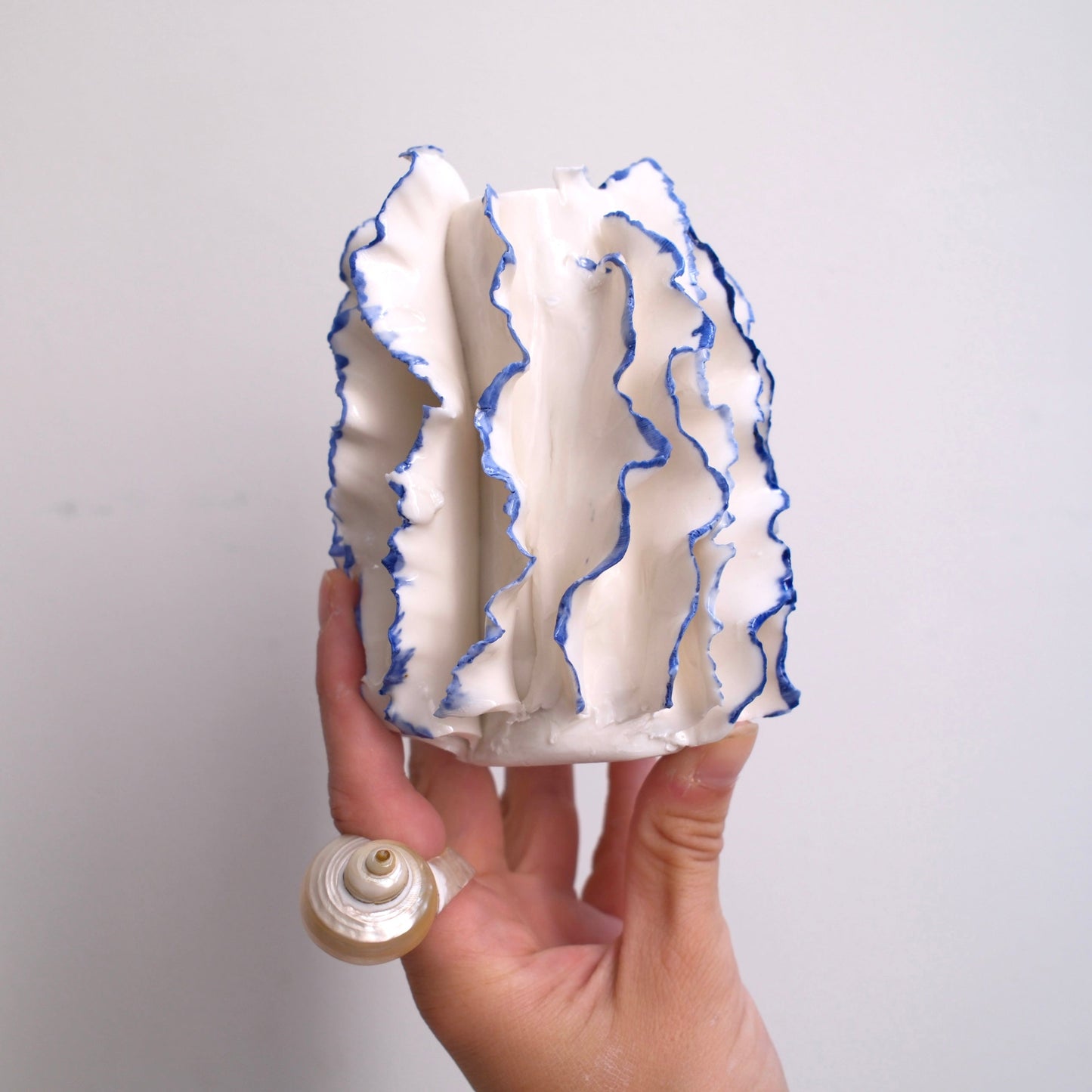 Petit Vase Athéna liseré 💙