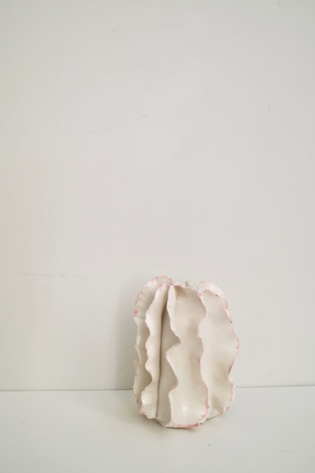 Vase Athéna liseré rose