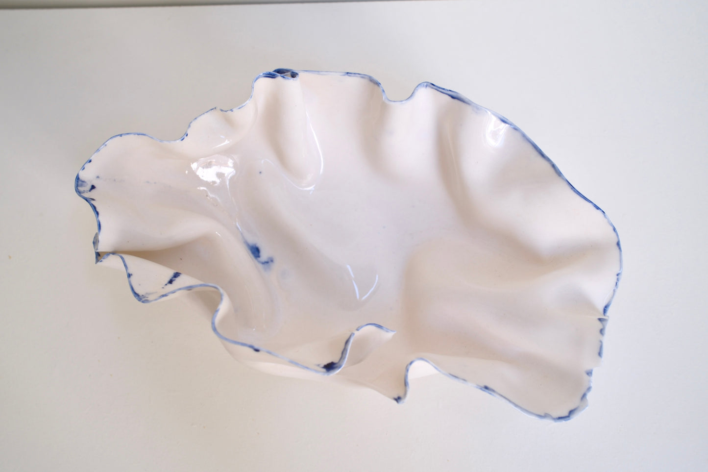 Coupelle Pavlova avec liseré bleu