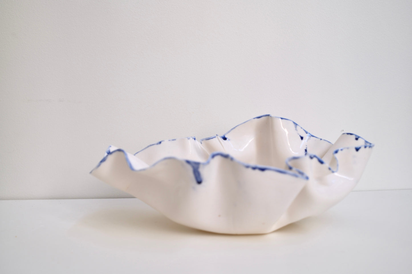 Coupelle Pavlova avec liseré bleu
