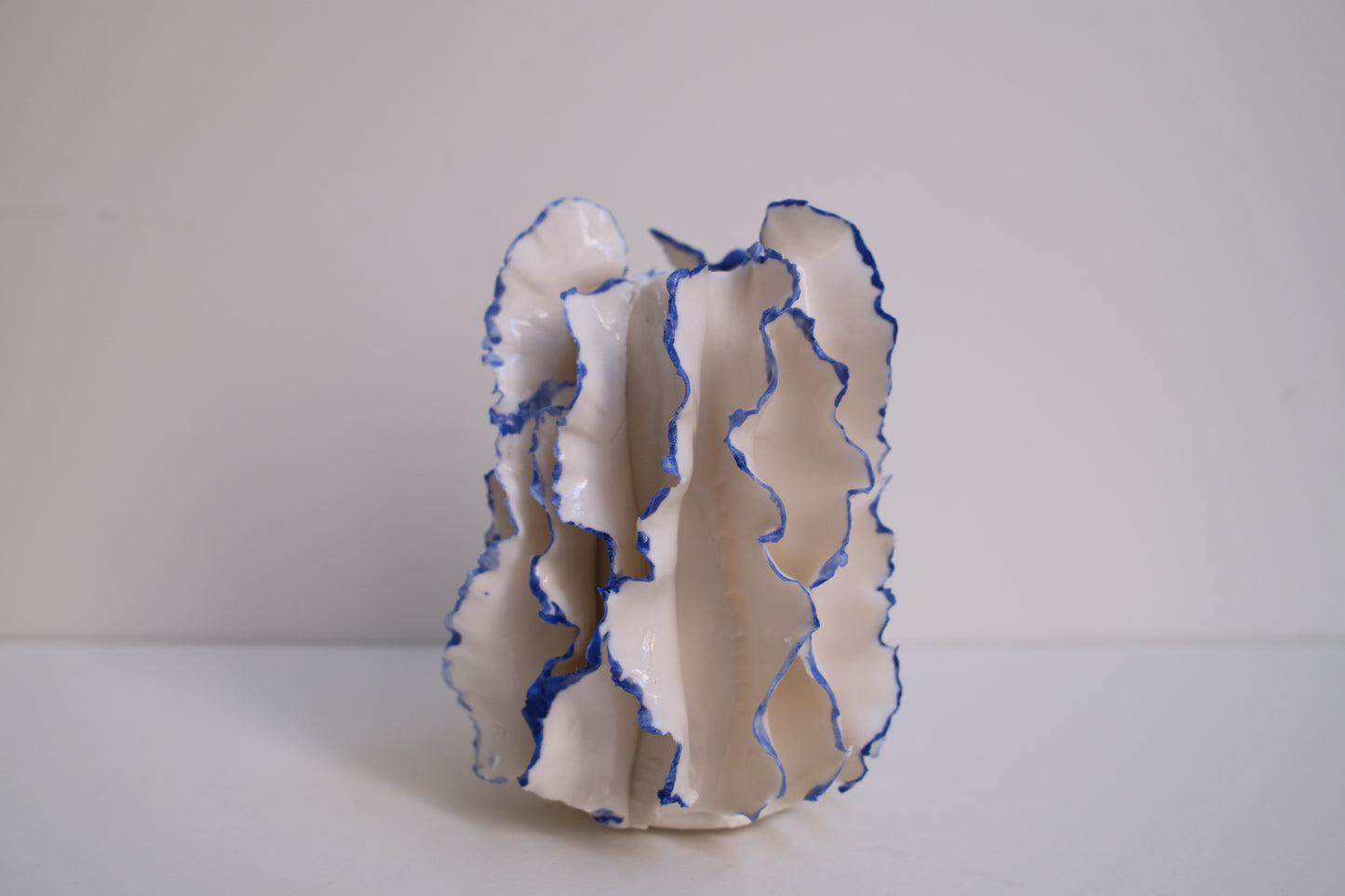 Petit Vase Athéna liseré 💙