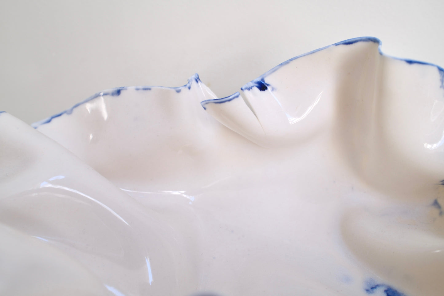 Coupelle Pavlova avec liseré bleu