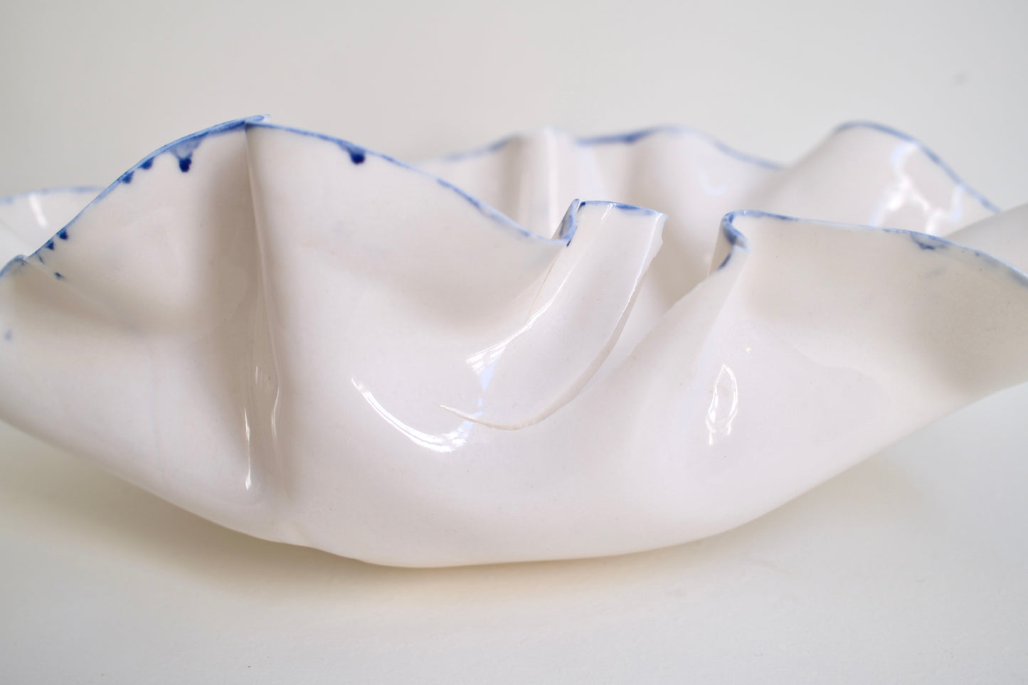 Coupelle Pavlova avec liseré bleu